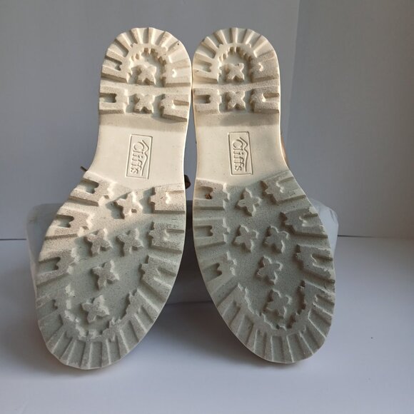 Cliffs NWT 'Gordon' Beige Velcro Buckle Strap White Lug Comfort Sole LaceUp SZ8 - Picture 5 of 13